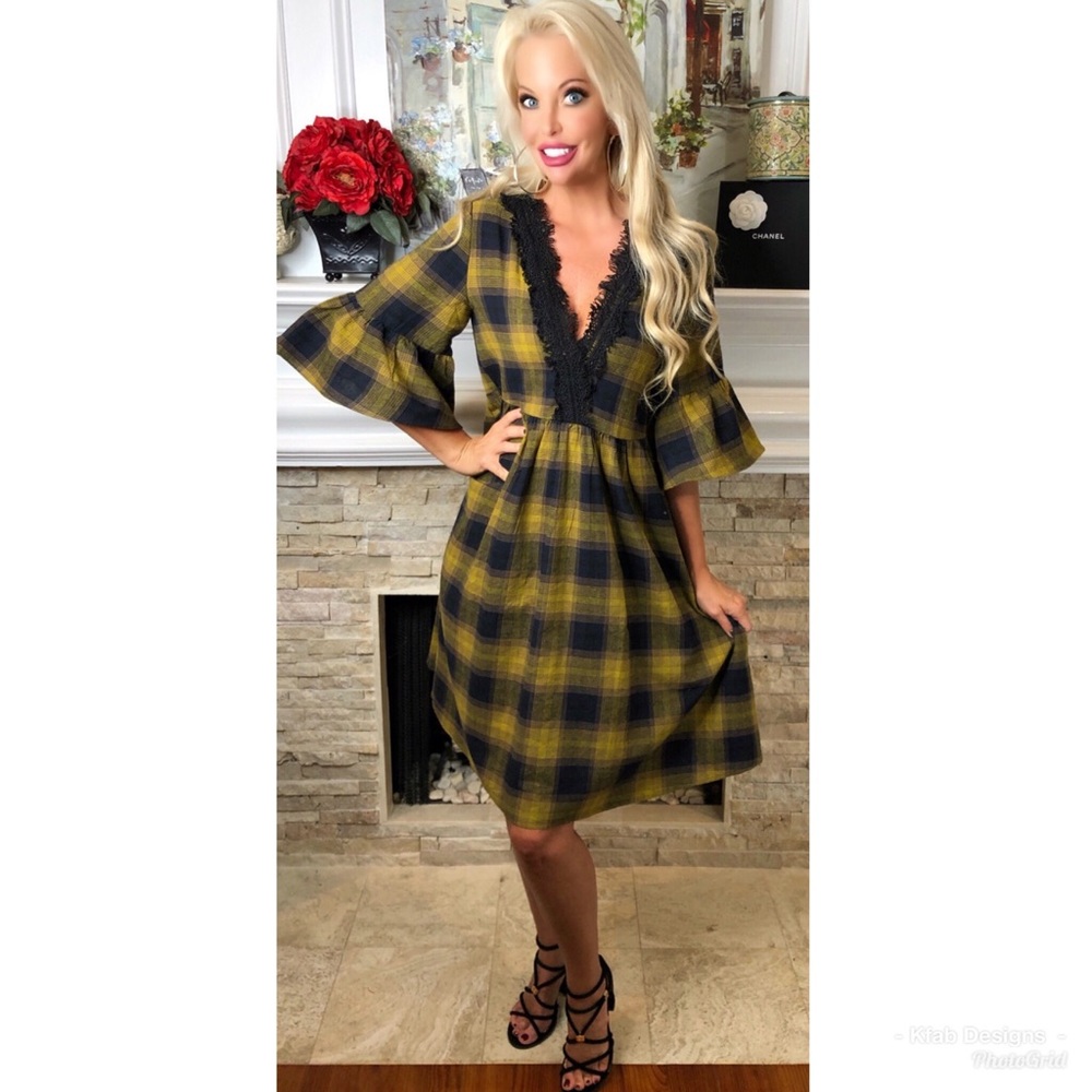 ❤️Mustard Plaid Flannel Crochet Detail Dress! - Picture 3 of 5